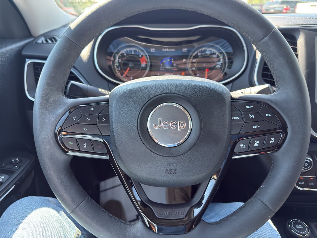 2023 Jeep Cherokee Altitude Lux