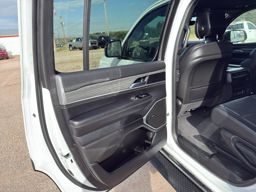 2023 Jeep Wagoneer Series III