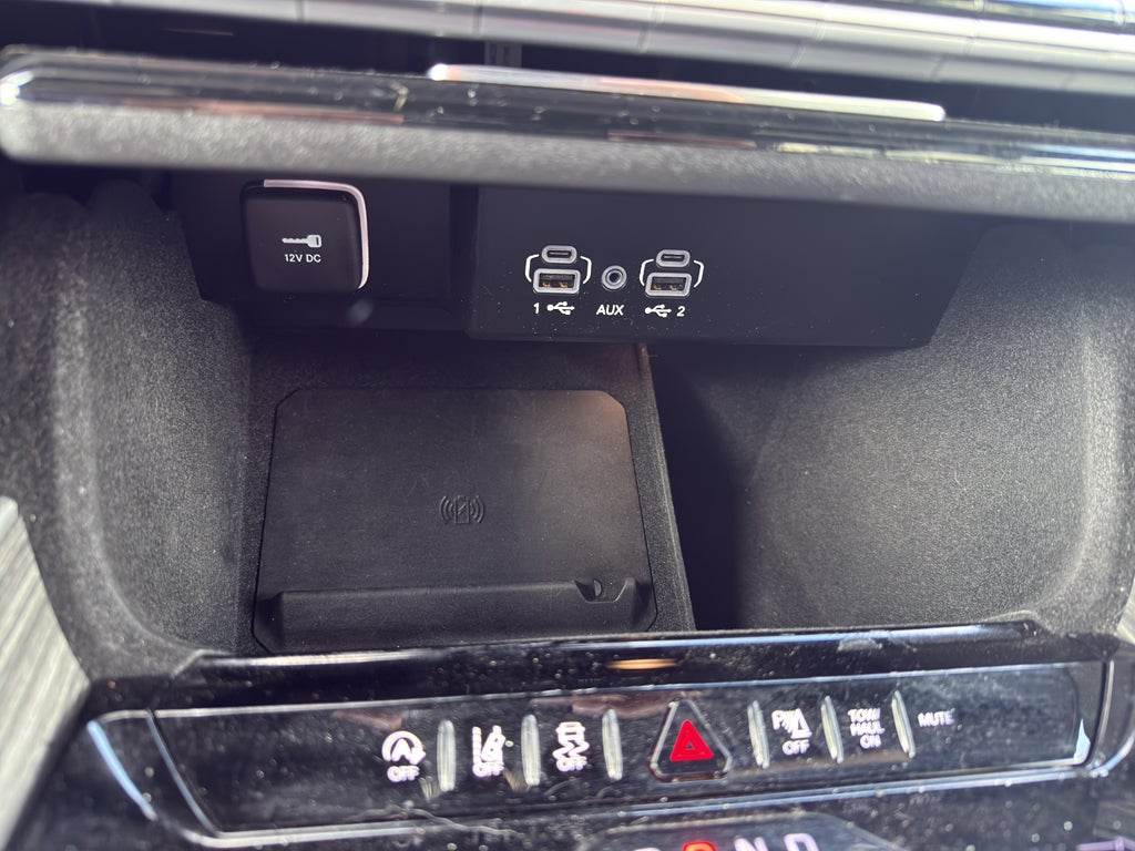 2023 Jeep Wagoneer Series III