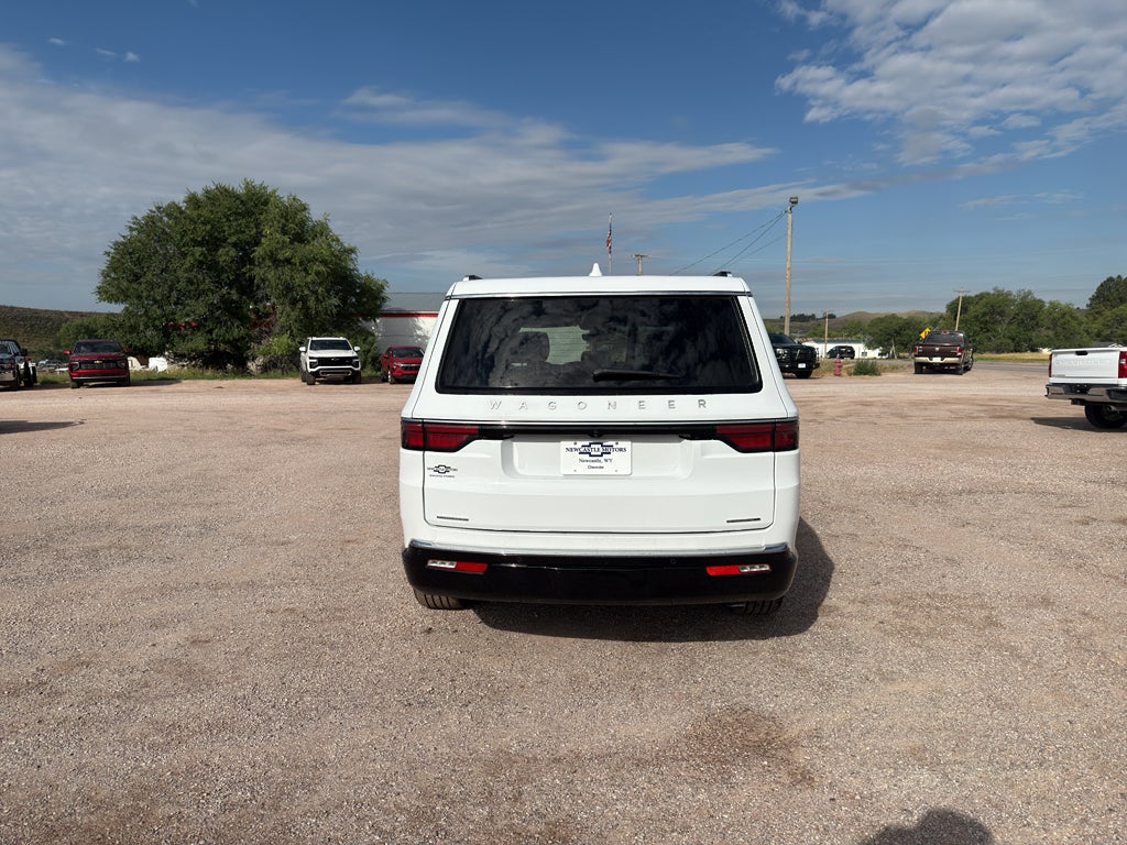 2023 Jeep Wagoneer Series III
