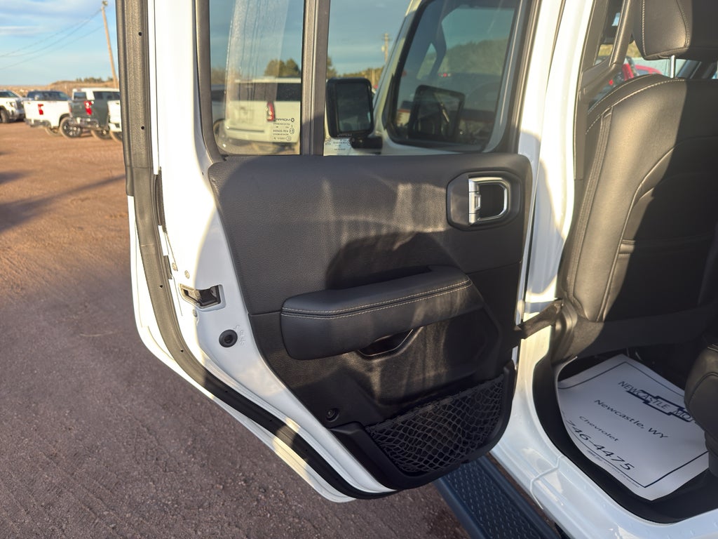 2020 Jeep Gladiator Overland