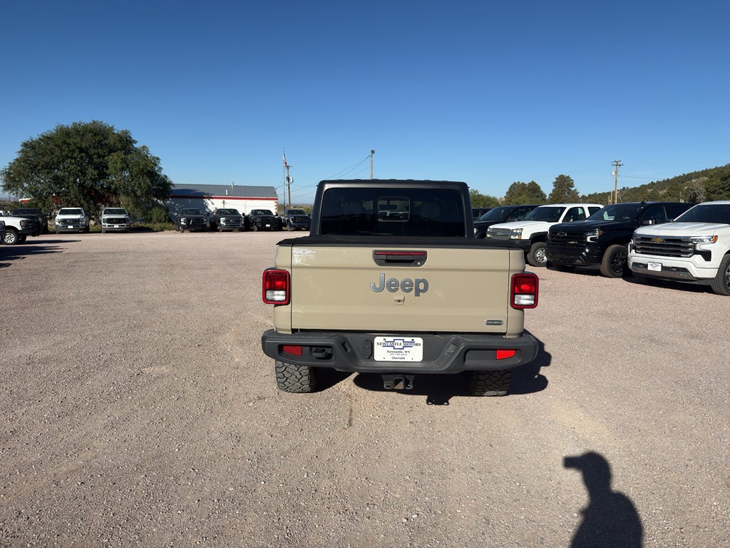 2020 Jeep Gladiator Overland