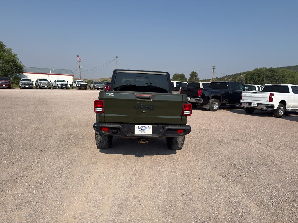 2022 Jeep Gladiator Sport S