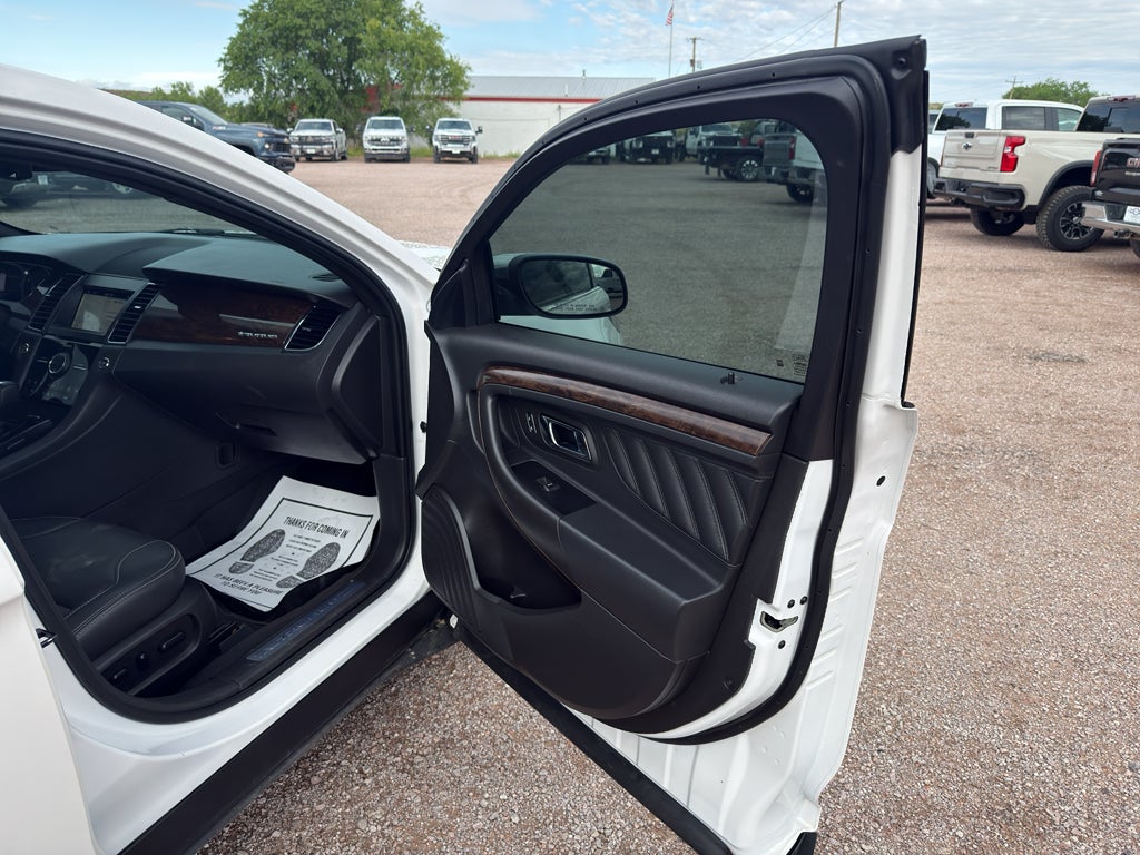 2019 Ford Taurus Limited