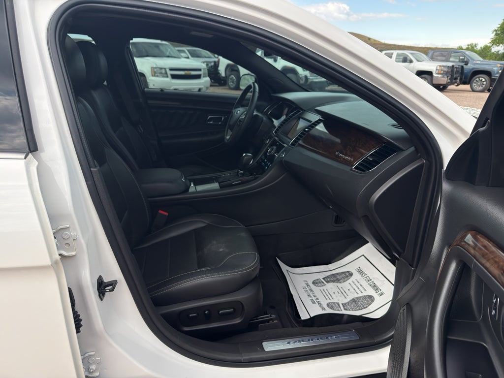 2019 Ford Taurus Limited