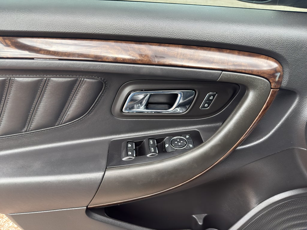 2019 Ford Taurus Limited