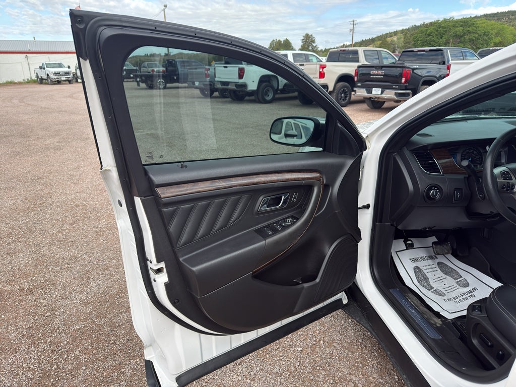 2019 Ford Taurus Limited