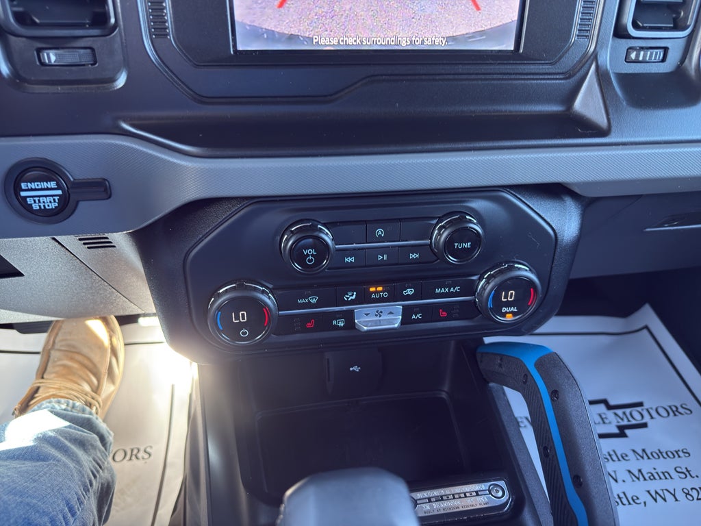 2023 Ford Bronco Base