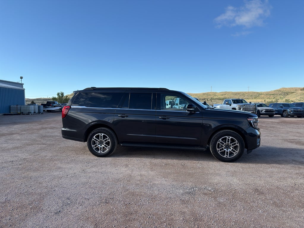2025 Ford Expedition Max Active