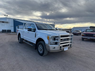 2017 Ford Super Duty F-250 SRW Lariat