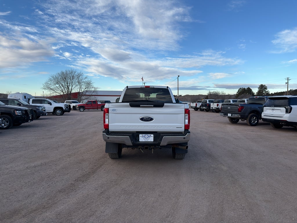 2017 Ford Super Duty F-250 SRW Lariat