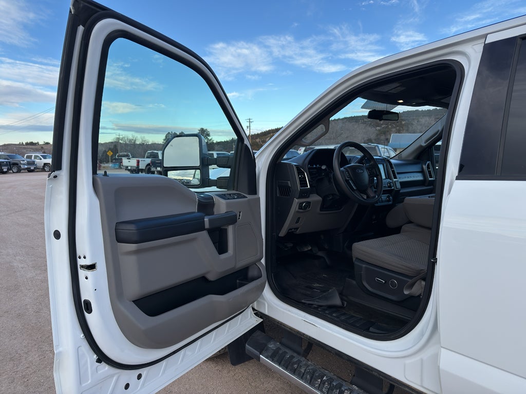 2017 Ford Super Duty F-250 SRW Lariat