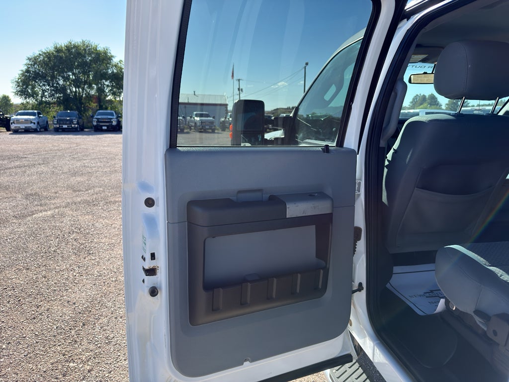 2016 Ford Super Duty F-250 SRW Lariat