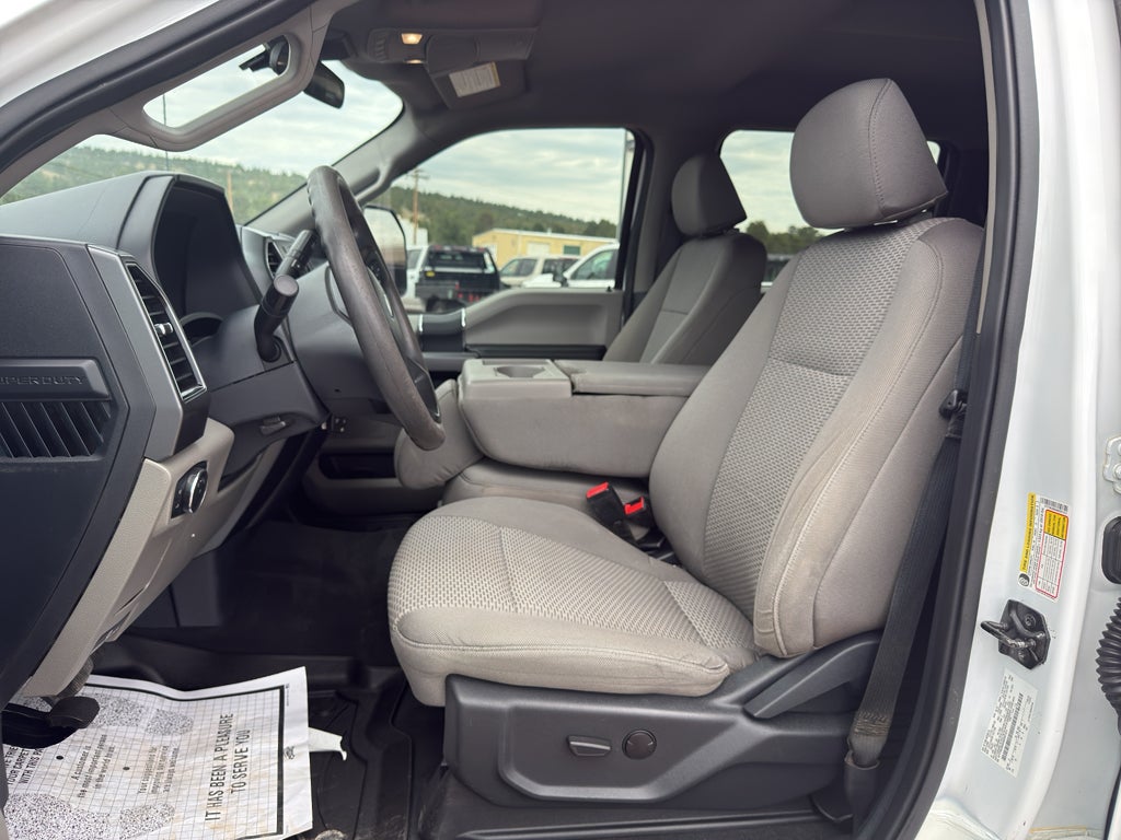 2022 Ford Super Duty F-250 SRW XL