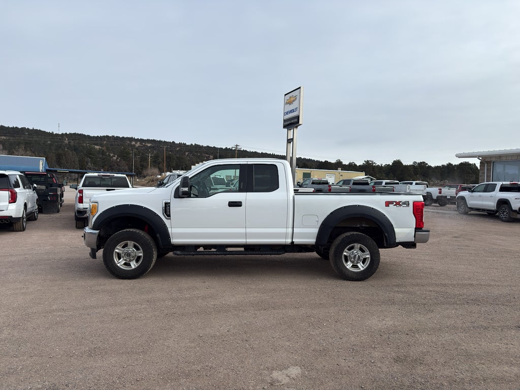 2017 Ford F-250 Super Duty XLT
