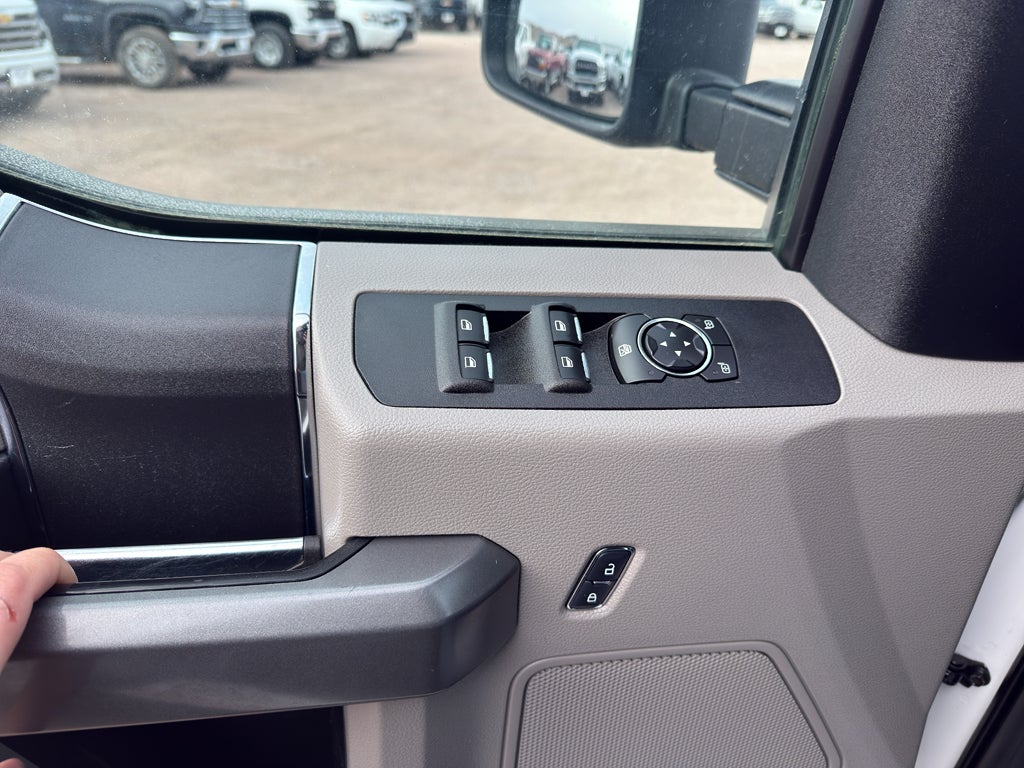 2017 Ford Super Duty F-250 SRW XLT