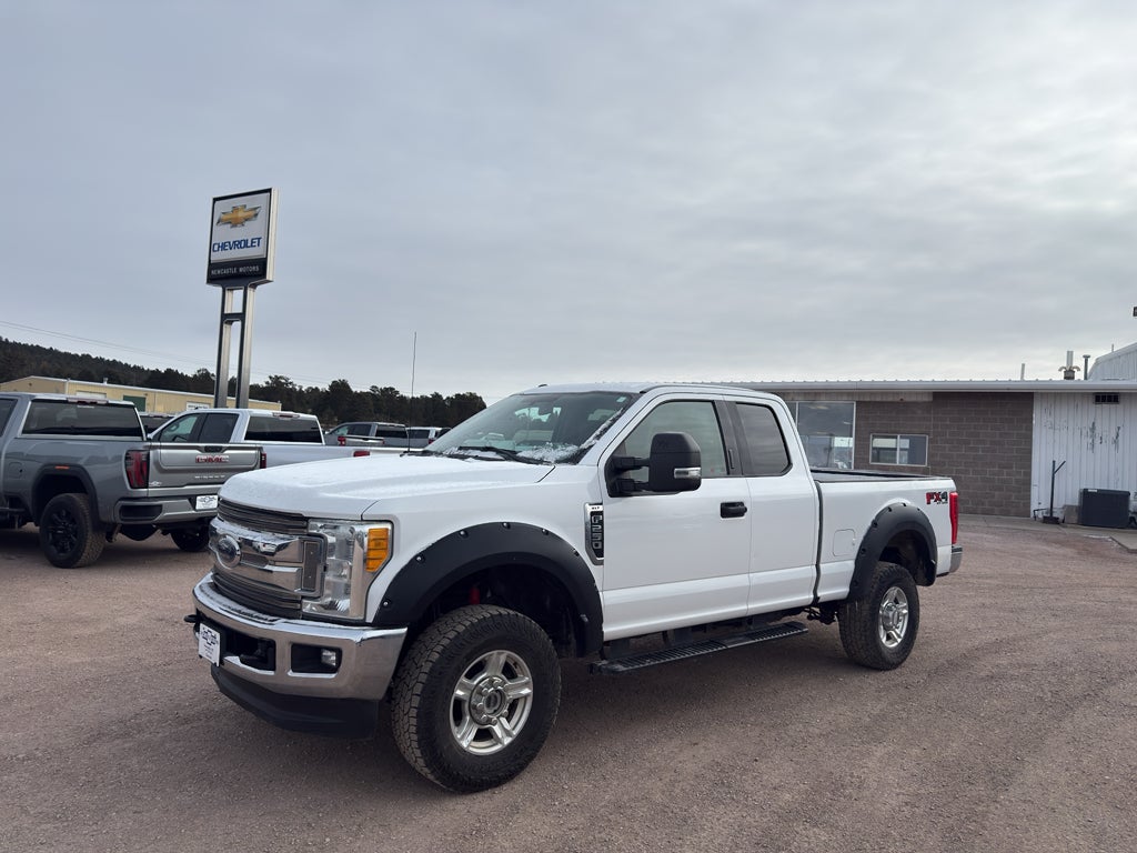 2017 Ford Super Duty F-250 SRW XLT