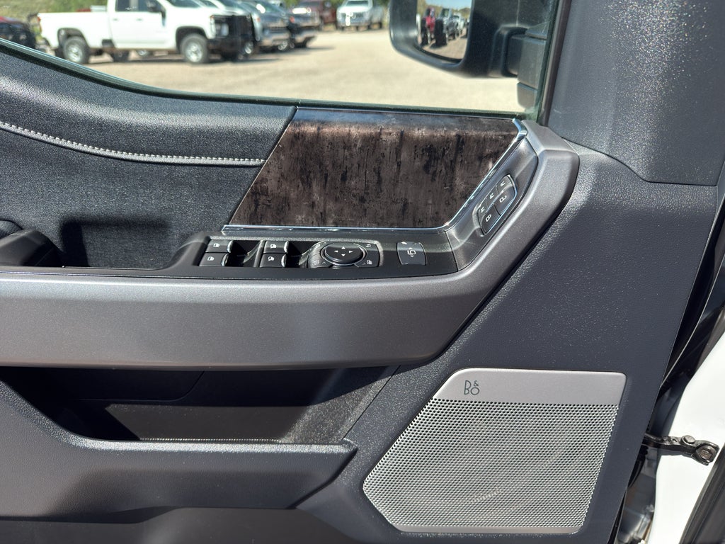 2025 Ford Super Duty F-350 SRW XL