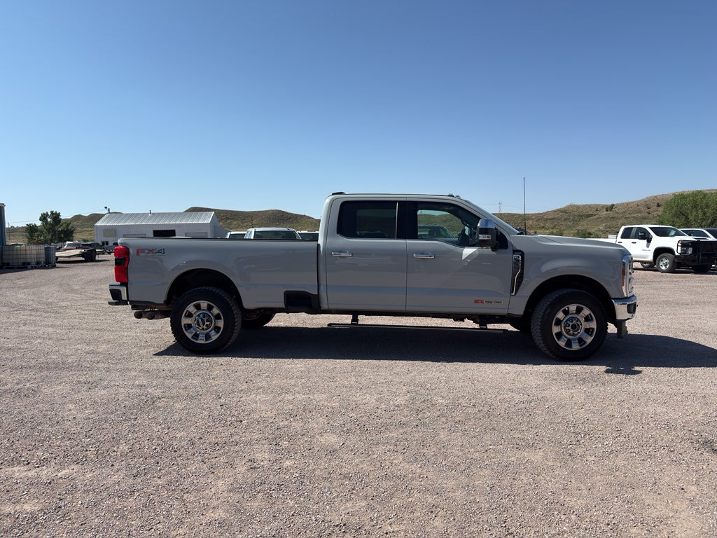 2025 Ford Super Duty F-350 SRW XL