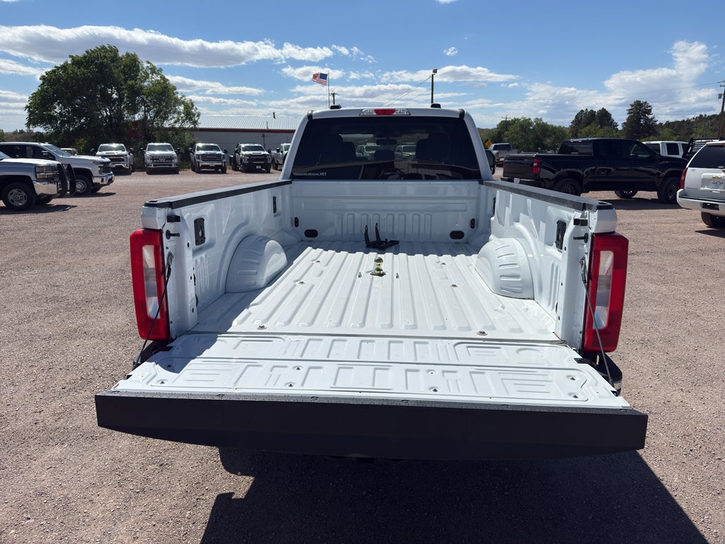 2023 Ford Super Duty F-350 SRW XL