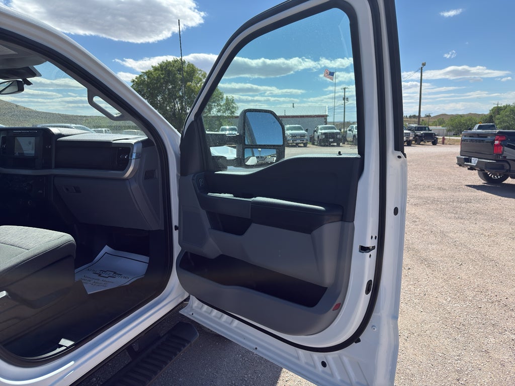 2023 Ford Super Duty F-350 SRW XL