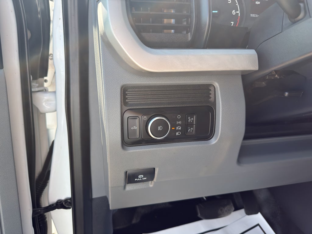 2023 Ford Super Duty F-350 SRW XL