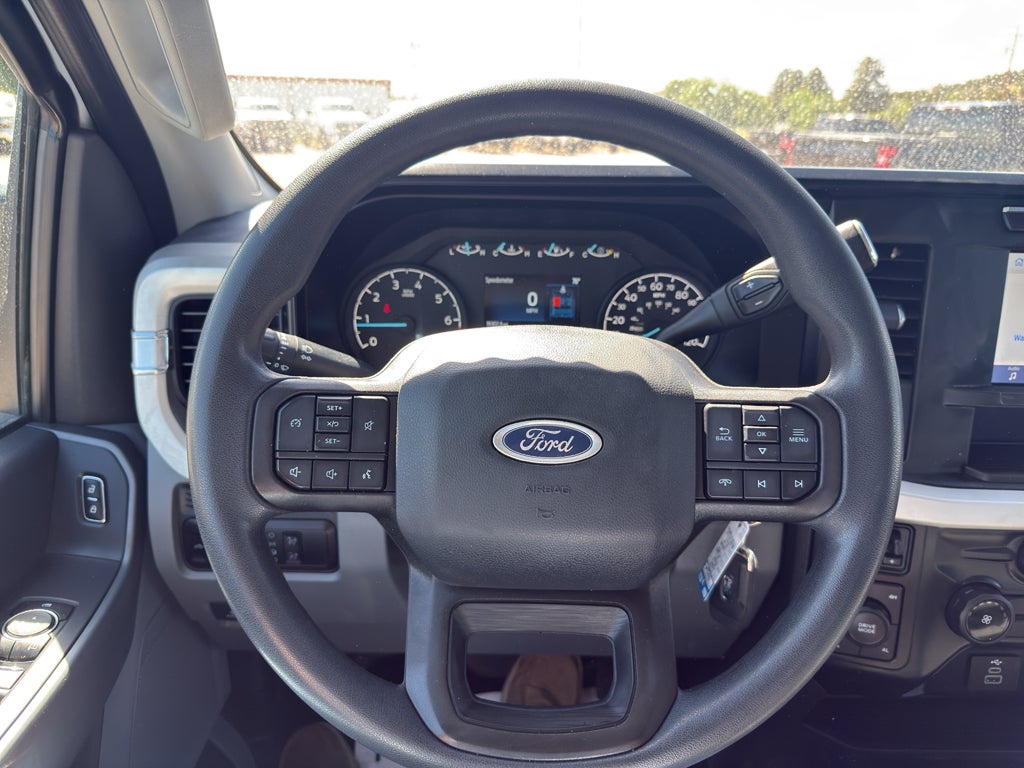 2023 Ford Super Duty F-350 SRW XL