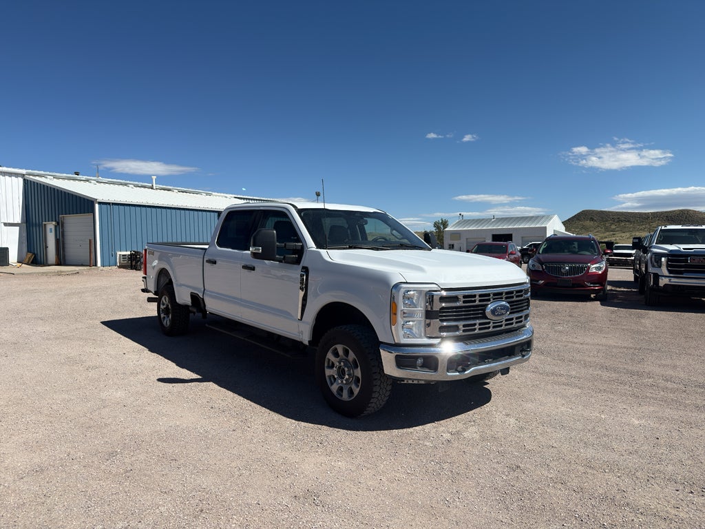 2023 Ford Super Duty F-350 SRW XL