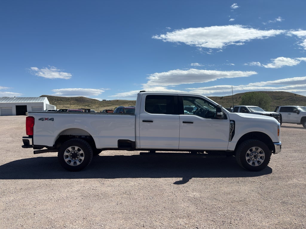 2023 Ford Super Duty F-350 SRW XL