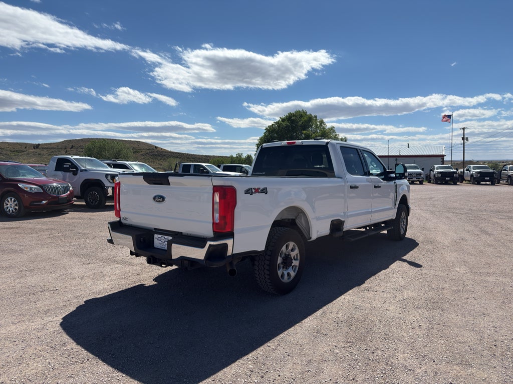 2023 Ford Super Duty F-350 SRW XL