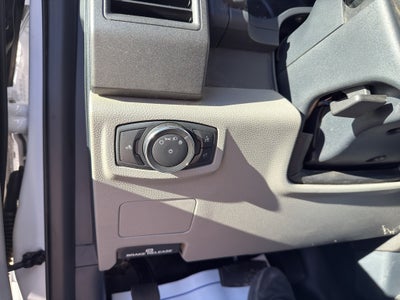 2022 Ford Super Duty F-350 SRW XL