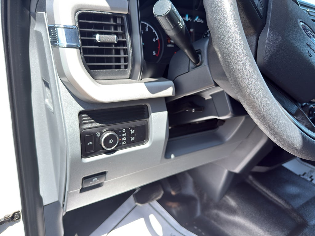 2023 Ford Super Duty F-350 SRW XL
