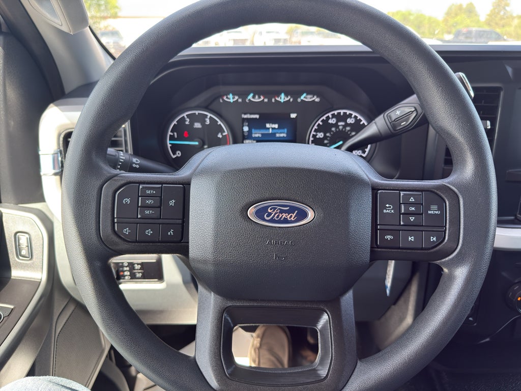 2023 Ford Super Duty F-350 SRW XL