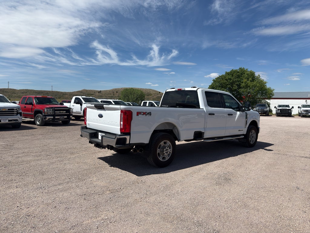 2023 Ford Super Duty F-350 SRW XL