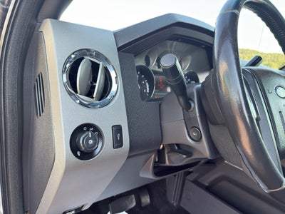 2012 Ford Super Duty F-350 SRW XL