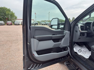 2026 Ford Super Duty F-350 DRW XL