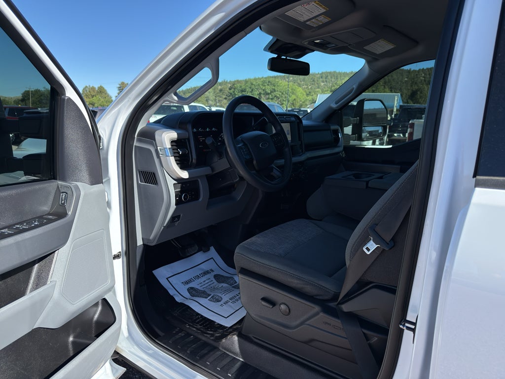2023 Ford Super Duty F-350 DRW XL