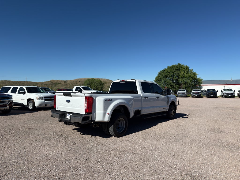 2023 Ford Super Duty F-350 DRW XL