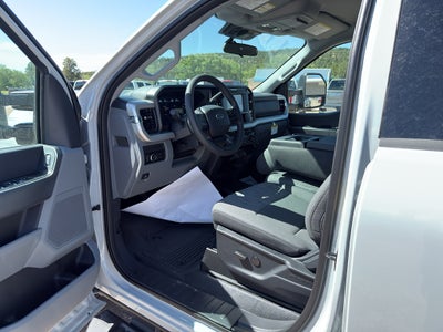 2026 Ford Super Duty F-350 DRW XL