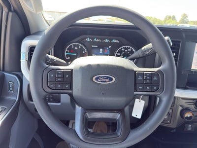 2026 Ford Super Duty F-350 DRW XL