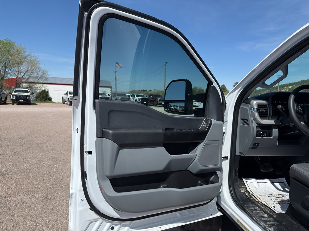 2026 Ford Super Duty F-450 DRW XL