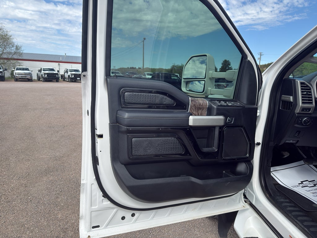 2017 Ford Super Duty F-450 DRW XL