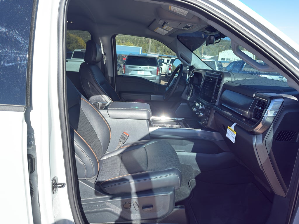 2025 Ford Super Duty F-450 DRW XL