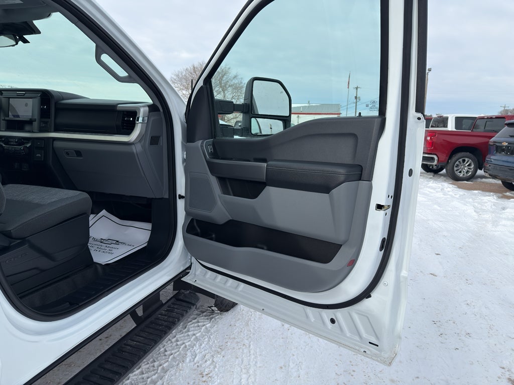 2025 Ford Super Duty F-250 SRW XL