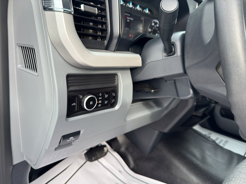 2025 Ford Super Duty F-250 SRW XL
