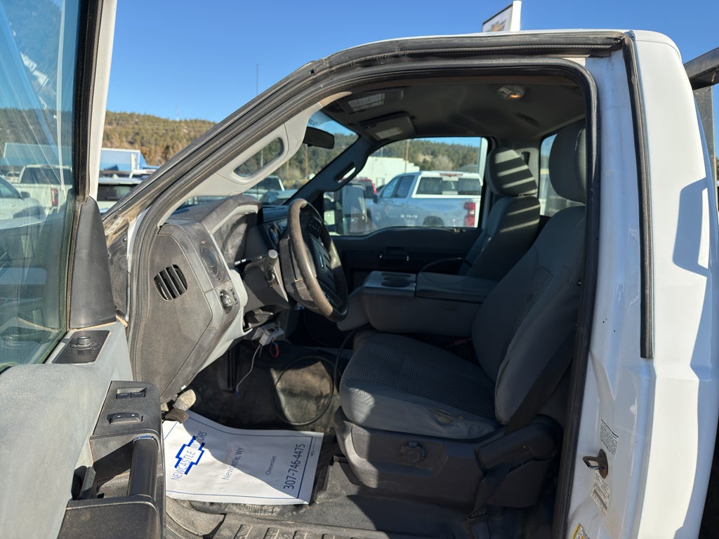 2015 Ford Super Duty F-350 SRW XL