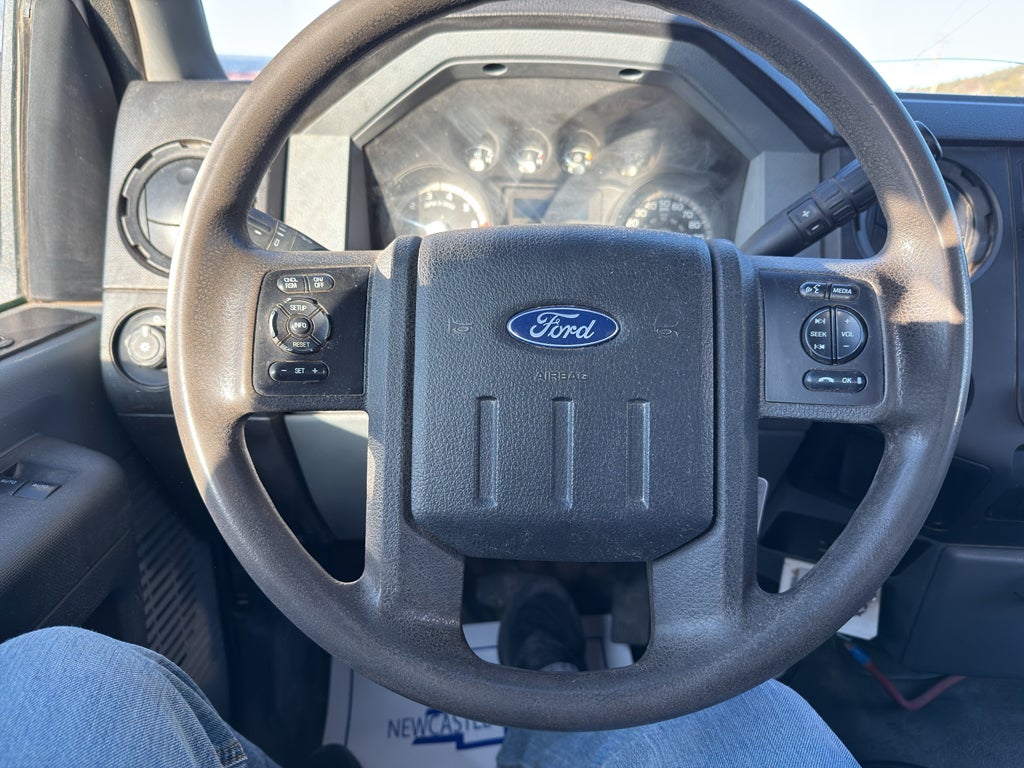 2015 Ford Super Duty F-350 SRW XL