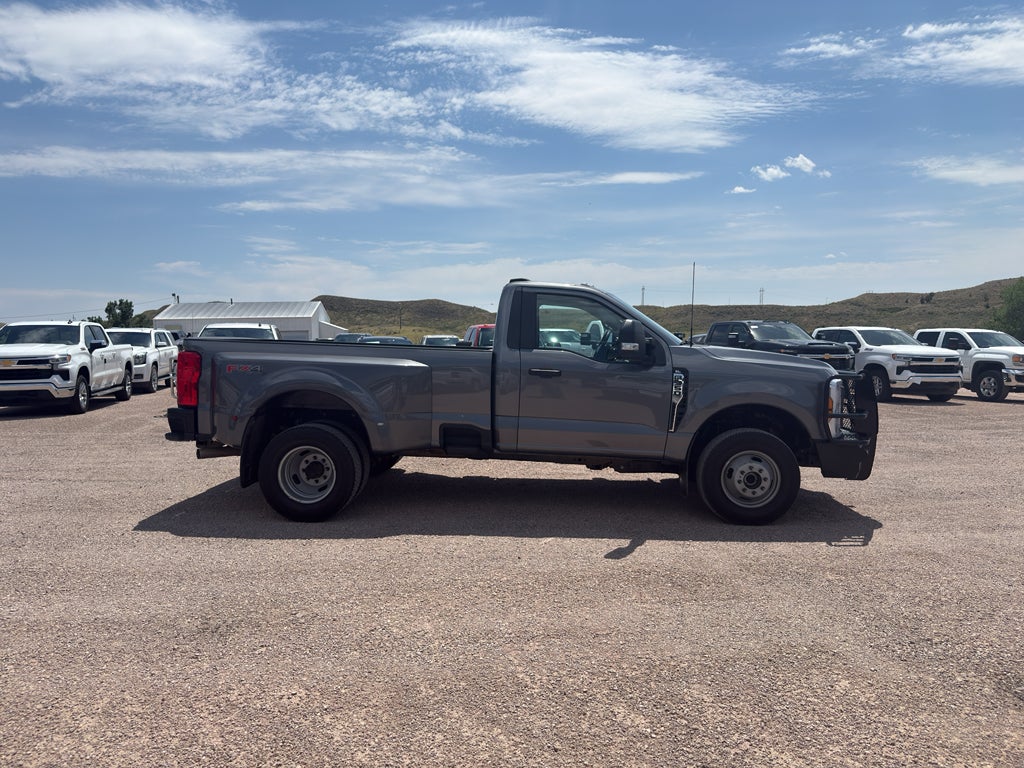 2024 Ford Super Duty F-350 DRW XLT