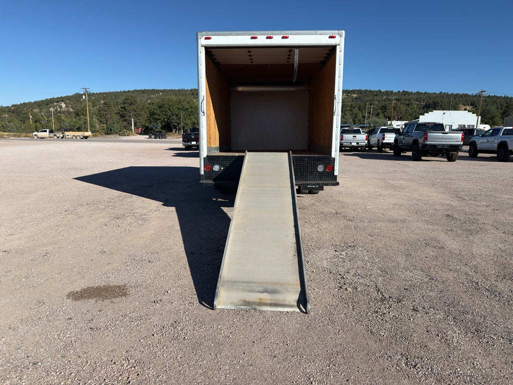 2013 Chevrolet Express Cutaway 3500 Base