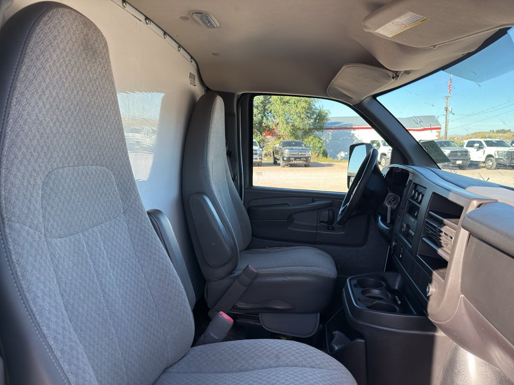 2013 Chevrolet Express Cutaway 3500 Base